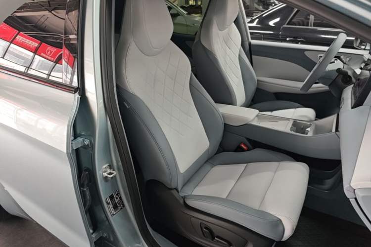 Used MG 4 EV 2026 Model 437 Freedom Edition Right Front Seat
