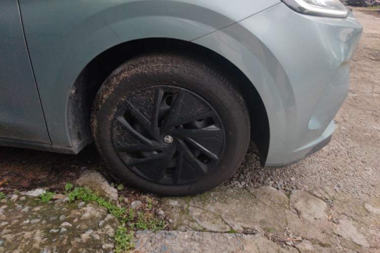 Used MG 4 EV 2026 Model 437 All-in-One Edition Right Front Wheel Hub