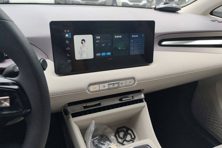 Used MG 4 EV 2026 Model 437 All-in-One Edition Audio And AC Panel