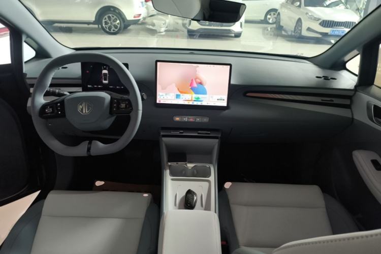 Used MG 4 EV 2026 Model 437 Composed Edition Center Console