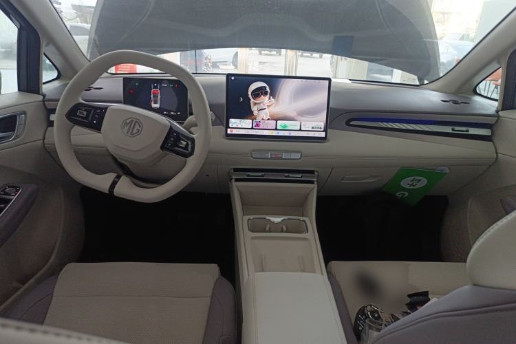 Used MG 4 EV 2026 Model 437 Freedom Edition Center Console