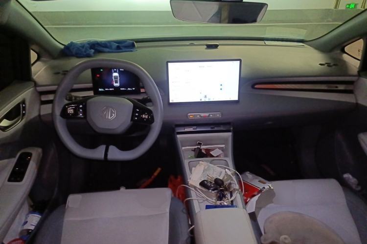 Used MG 4 EV 2026 Model 437 Composed Edition Center Console