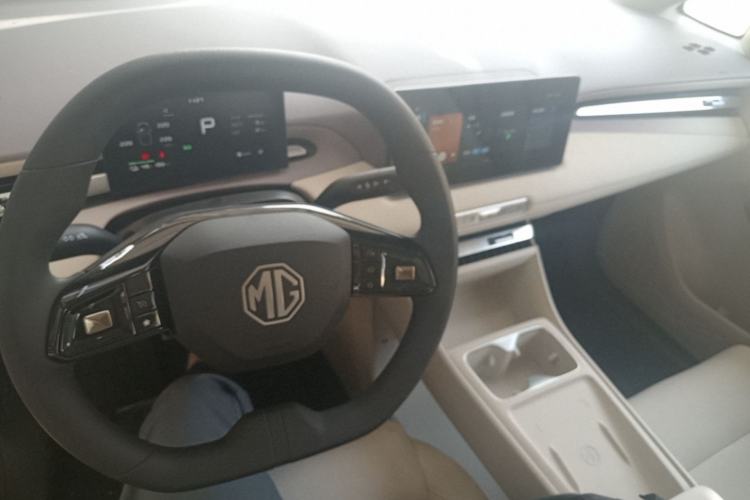 Used MG 4 EV 2026 Model 437 All-in-One Edition Center Console