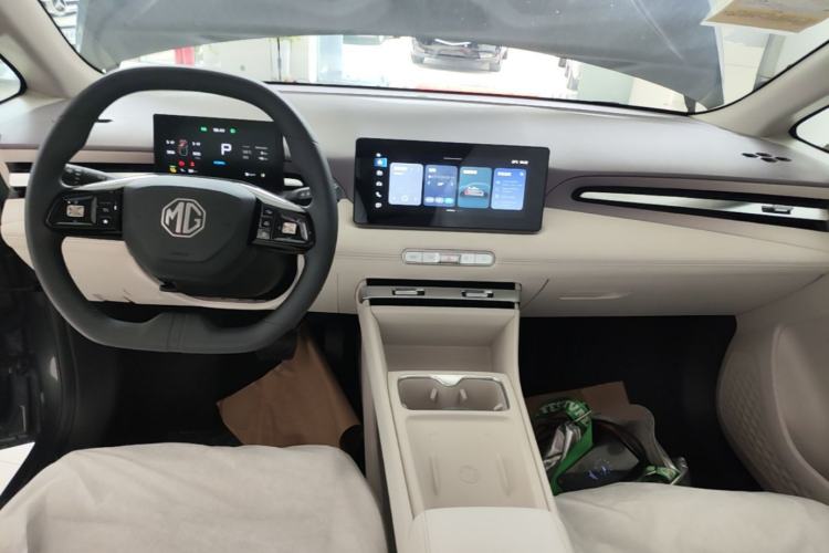 Used MG 4 EV 2026 Model 437 All-in-One Edition Center Console