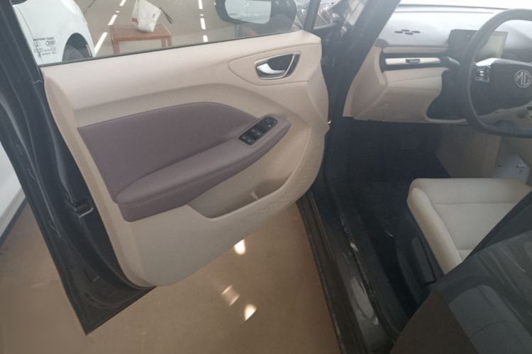 Used MG 4 EV 2026 Model 437 All-in-One Edition Driver Seat