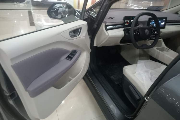 Used MG 4 EV 2026 Model 437 All-in-One Edition Driver Seat