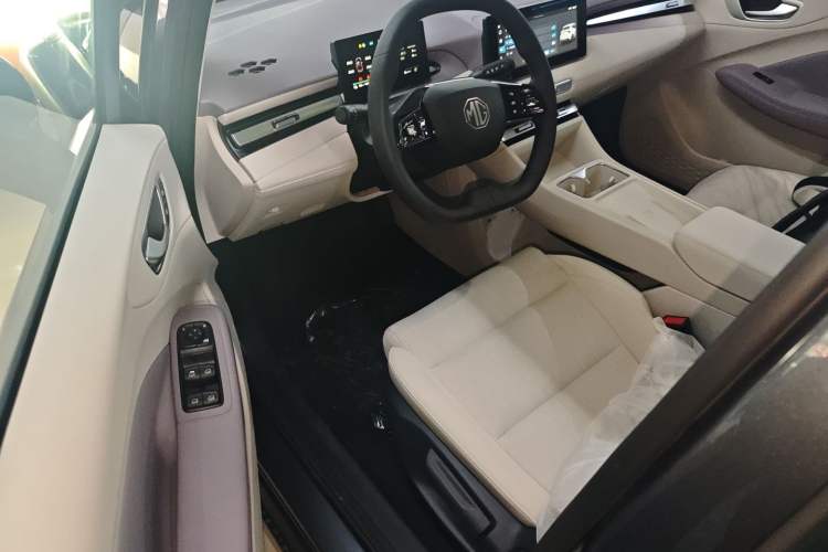 Used MG 4 EV 2026 Model 437 All-in-One Edition Driver Seat