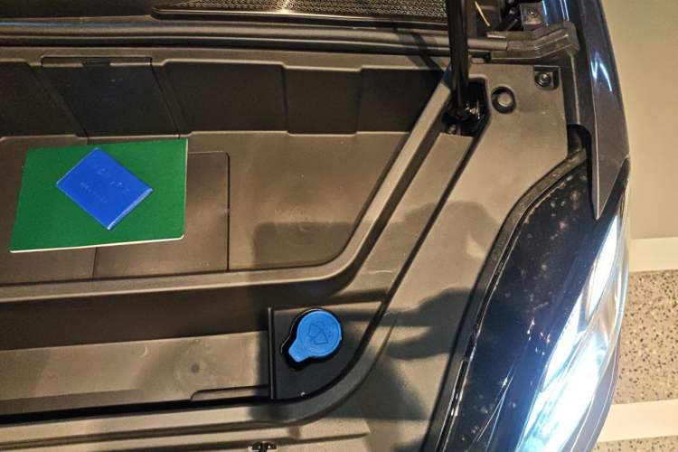 Used MG 4 EV 2026 Model 437 All-in-One Edition Engine Bay Left