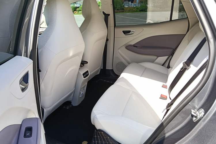 Used MG 4 EV 2026 Model 437 All-in-One Edition Exterior 10