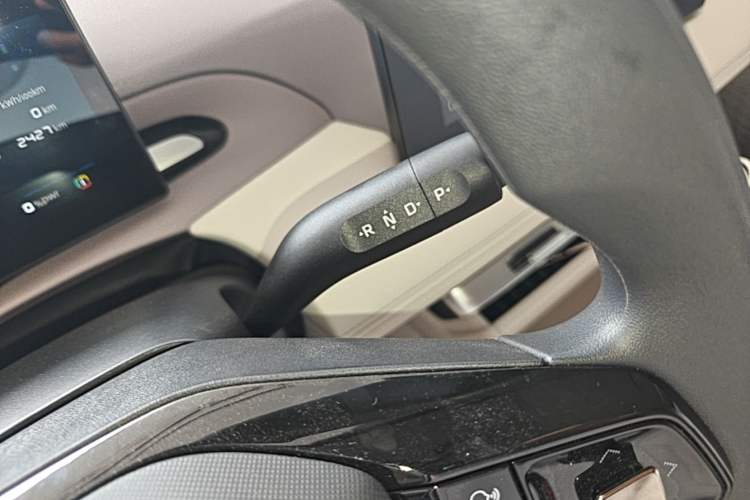 Used MG 4 EV 2026 Model 437 All-in-One Edition Gear Lever