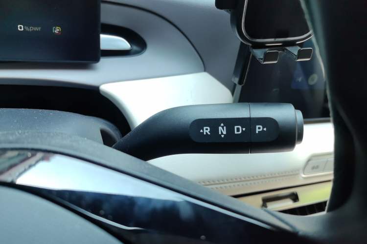 Used MG 4 EV 2026 Model 437 All-in-One Edition Gear Lever