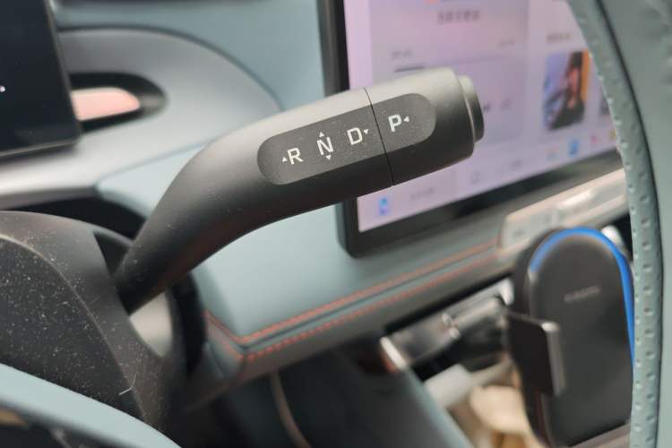 Used MG 4 EV 2026 Model 530 Smart Fun Edition Gear Lever