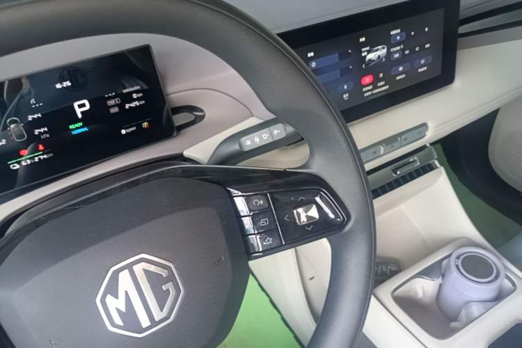 Used MG 4 EV 2026 Model 437 All-in-One Edition Gear Lever