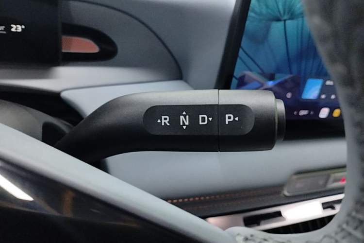 Used MG 4 EV 2026 Model 437 Composed Edition Gear Lever