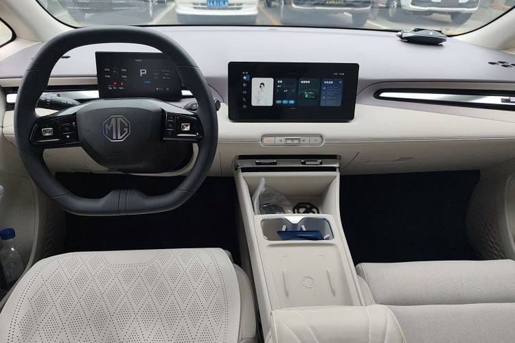 Used MG 4 EV 2026 Model 437 All-in-One Edition Interior 3