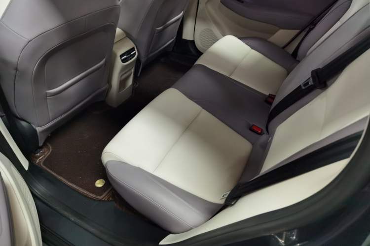 Used MG 4 EV 2026 Model 437 Composed Edition Interior 4