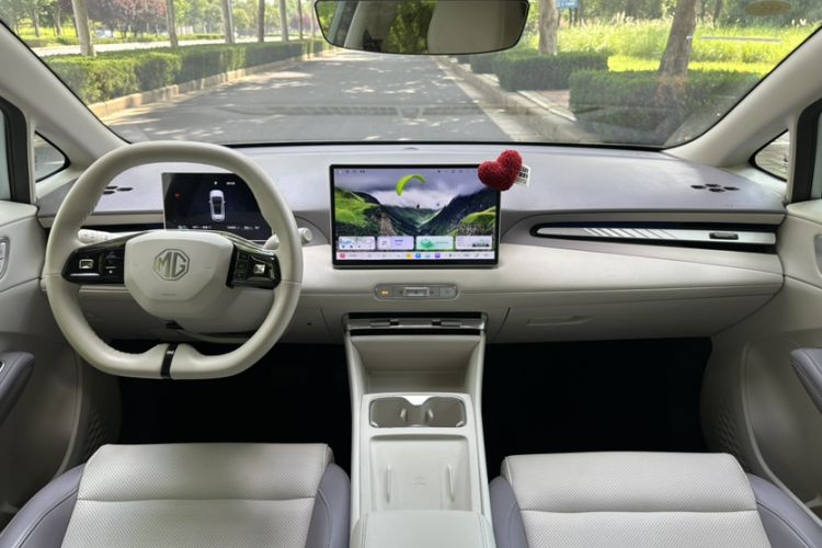 Used MG 4 EV 2026 Model 437 Freedom Edition Interior 8