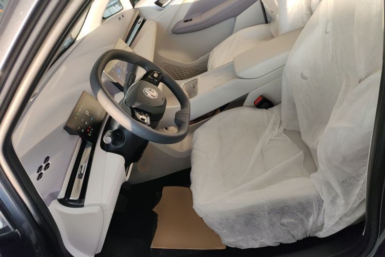 Used MG 4 EV 2026 Model 437 All-in-One Edition Left Front Seat