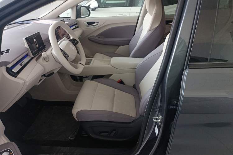 Used MG 4 EV 2026 Model 437 Freedom Edition Left Front Seat