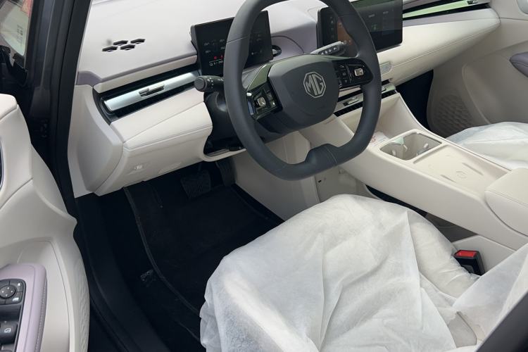 Used MG 4 EV 2026 Model 437 All-in-One Edition Left Front Seat