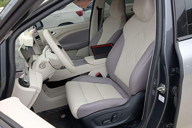 Used MG 4 EV 2026 Model 530 Smart Fun Edition Left Front Seat