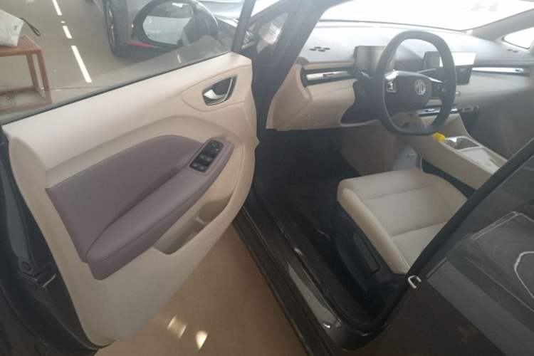 Used MG 4 EV 2026 Model 437 All-in-One Edition Left Front Seat