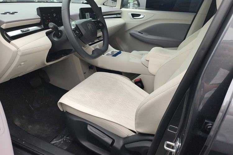 Used MG 4 EV 2026 Model 437 All-in-One Edition Left Front Seat