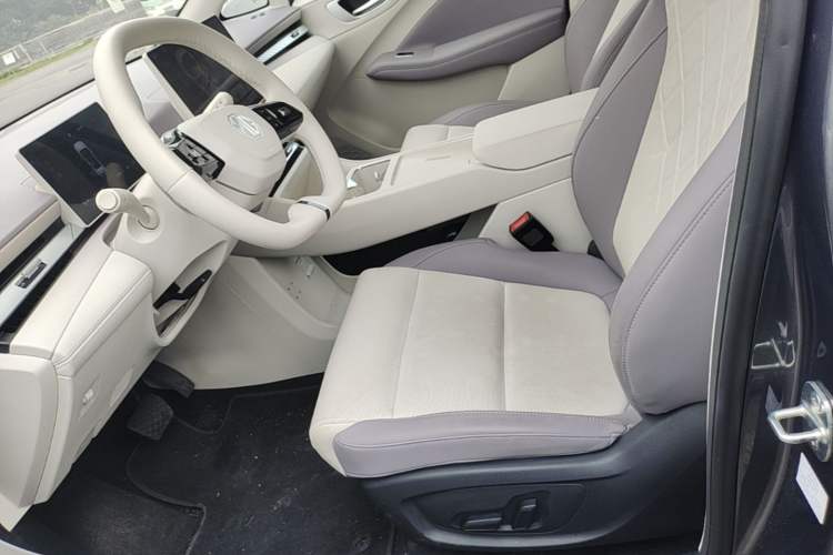 Used MG 4 EV 2026 Model 437 Freedom Edition Left Front Seat