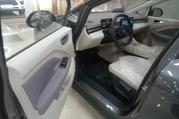 Used MG 4 EV 2026 Model 437 All-in-One Edition Left Front Seat