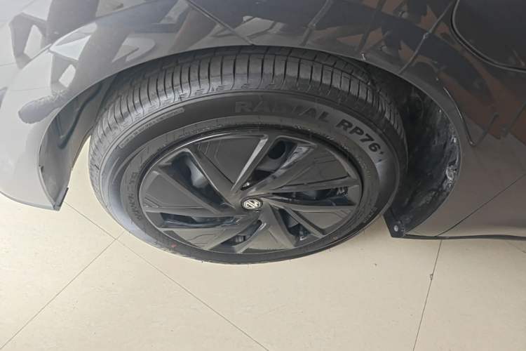 Used MG 4 EV 2026 Model 437 All-in-One Edition Left Front Wheel Hub