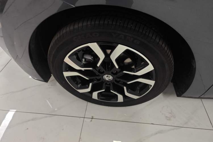 Used MG 4 EV 2026 Model 437 Freedom Edition Left Front Wheel Hub