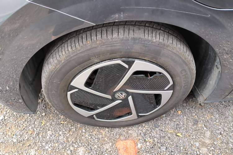 Used MG 4 EV 2026 Model 437 Composed Edition Left Front Wheel Hub