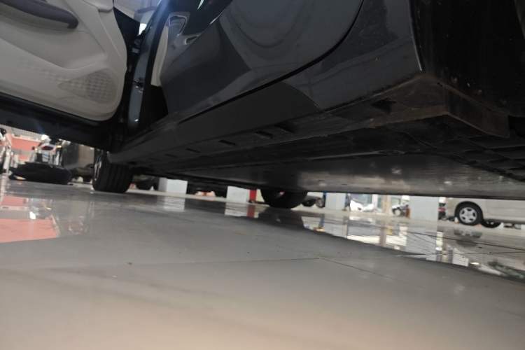 Used MG 4 EV 2026 Model 437 Freedom Edition Left Side Sill