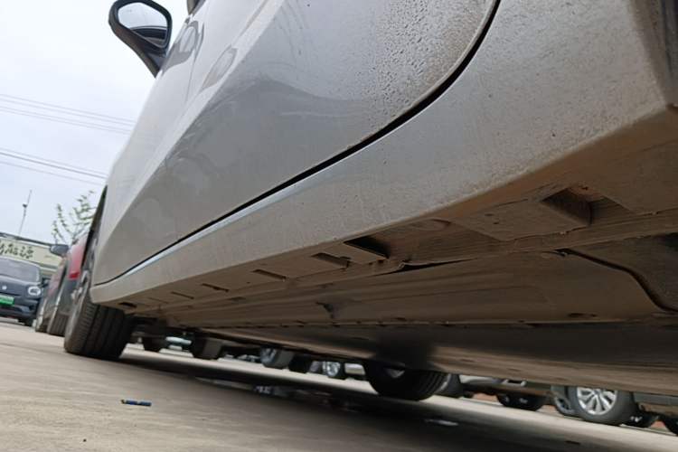 Used MG 4 EV 2026 Model 530 Smart Fun Edition Left Side Sill