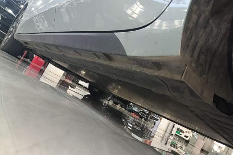 Used MG 4 EV 2026 Model 437 Freedom Edition Left Side Sill