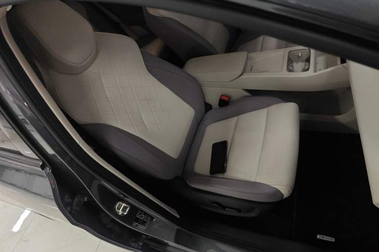 Used MG 4 EV 2026 Model 437 Freedom Edition Right Front Seat