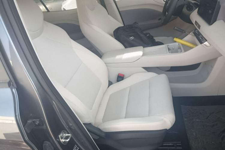Used MG 4 EV 2026 Model 437 All-in-One Edition Right Front Seat