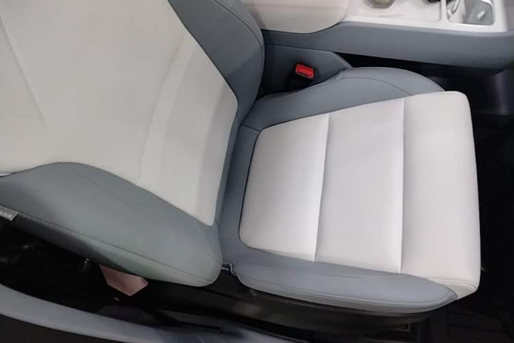 Used MG 4 EV 2026 Model 437 Composed Edition Right Front Seat