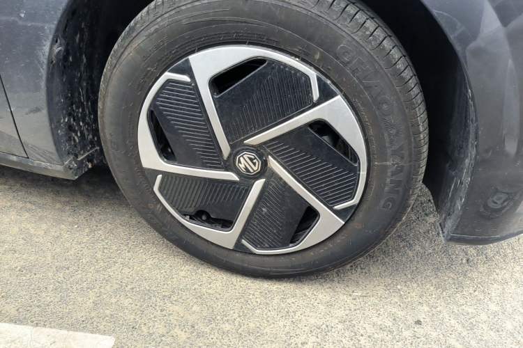 Used MG 4 EV 2026 Revised 437 Composed Edition Right Front Wheel Hub