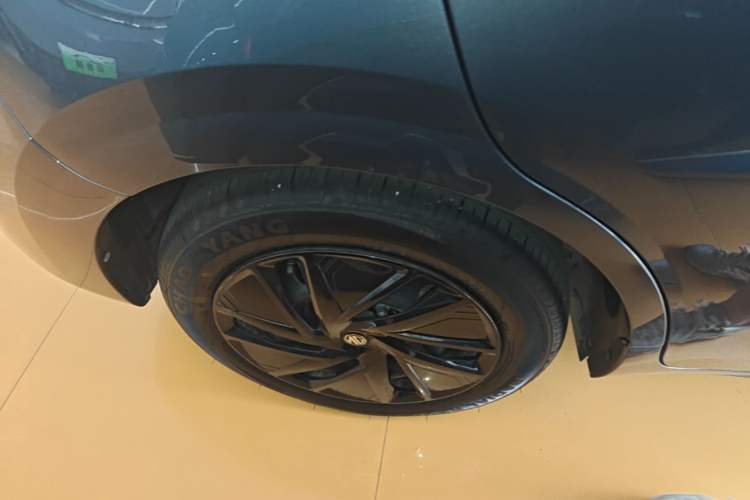 Used MG 4 EV 2026 Model 437 All-in-One Edition Right Rear Wheel Hub