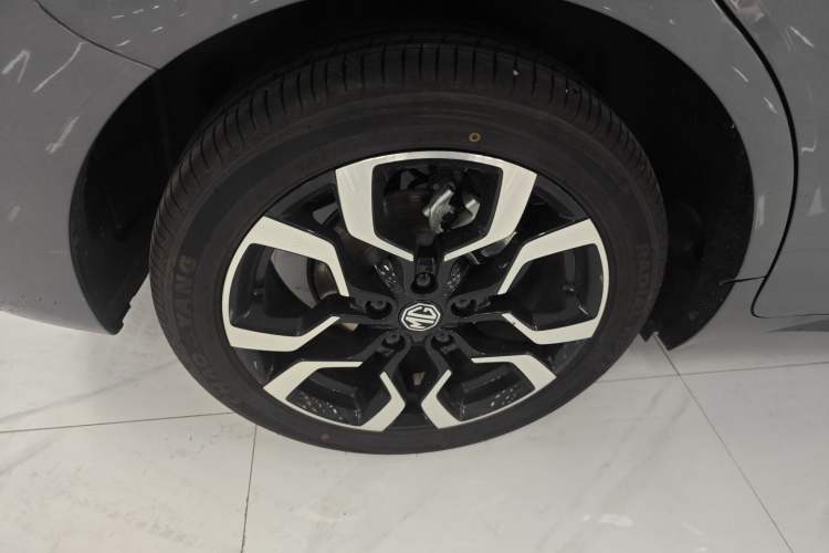 Used MG 4 EV 2026 Model 437 Freedom Edition Right Rear Wheel Hub