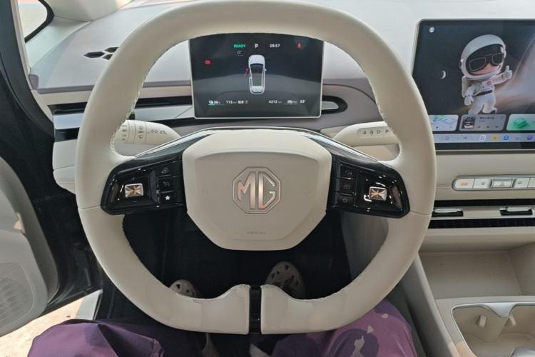 Used MG 4 EV 2026 Model 437 Freedom Edition Steering Wheel