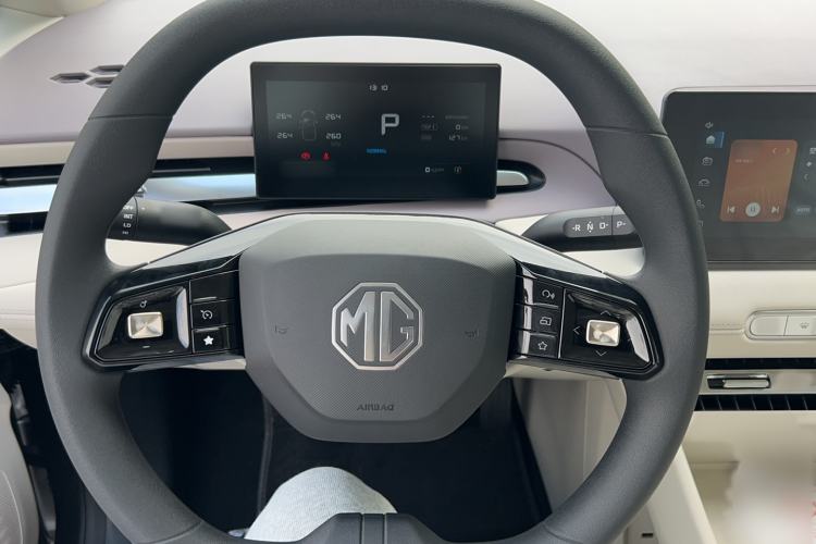 Used MG 4 EV 2026 Model 437 All-in-One Edition Steering Wheel