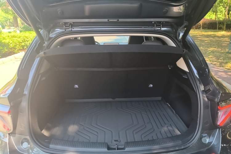 Used MG 4 EV 2026 Model 437 Composed Edition Trunk