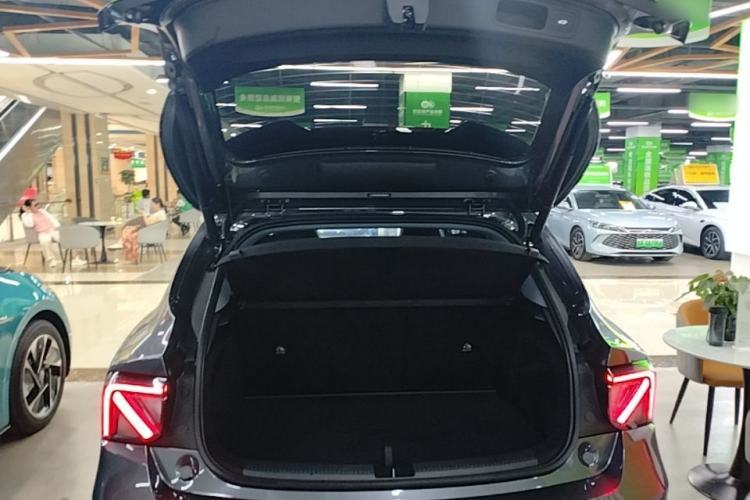Used MG 4 EV 2026 Model 437 Composed Edition Trunk