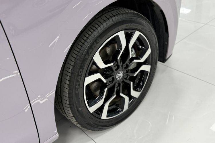 Used MG 4 EV 2026 Model 530 Smart Fun Edition Exterior 10