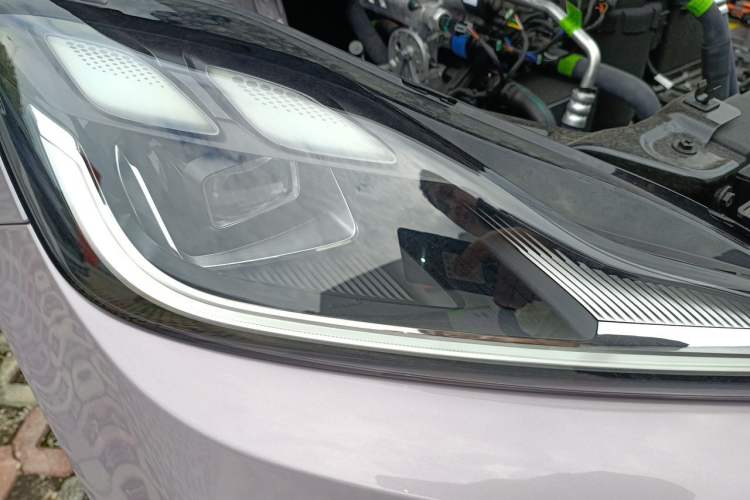 Used MG 4 EV 2026 Model 530 Smart Fun Edition Exterior 6