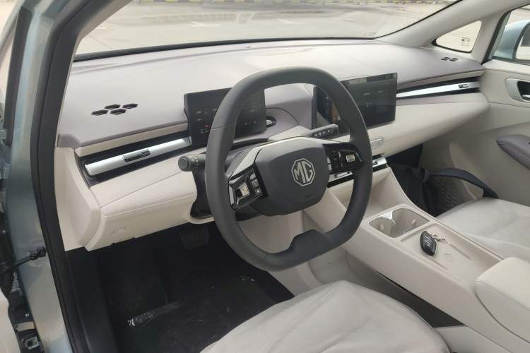 Used MG 4 EV 2026 Model 437 All-in-One Edition Center Console