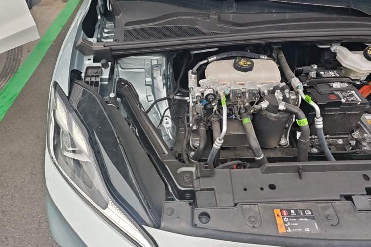 Used MG 4 EV 2026 Model 437 Freedom Edition Engine Bay Right