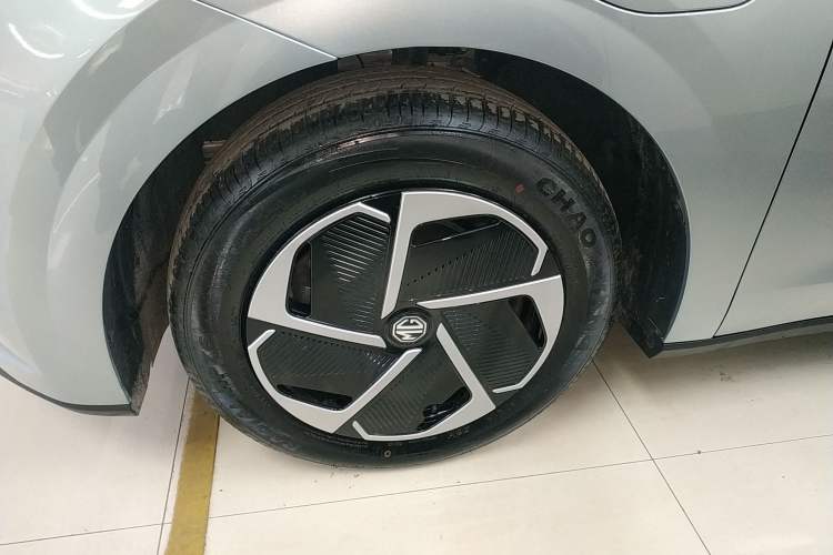 Used MG 4 EV 2026 Model 437 Composed Edition Exterior 7